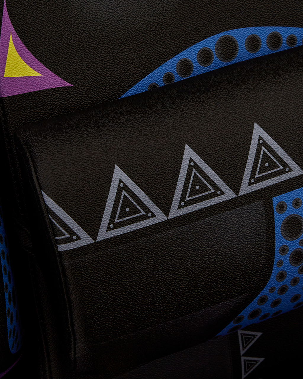 A.I. 12 BROOKLYN & BEYOND - SANDFLOWER COLLAB GAMING CHAIR